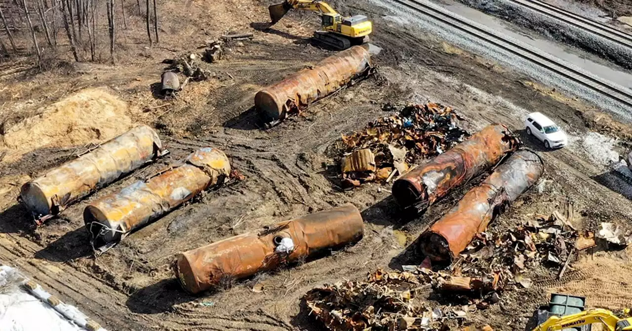 Senators unveil rail safety bill after Ohio train derailment