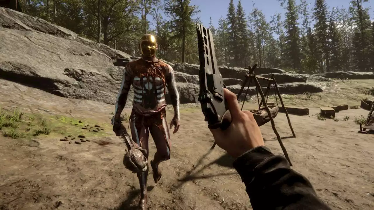 Heck yeah, Sons of the Forest update adds weapon hotkeys