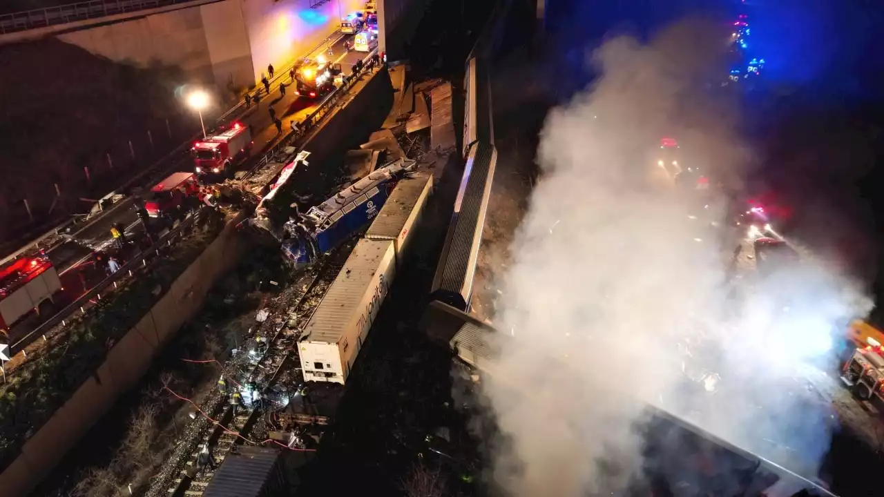 More than two dozen dead, scores injured in fiery Greece train collision