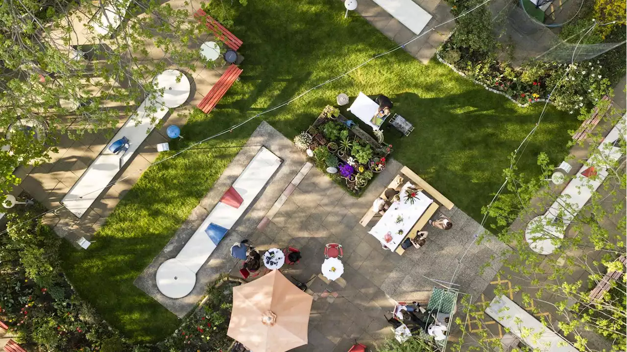 Minigolf in Berlin-Neukölln: Saisoneröffnung und neues Programm