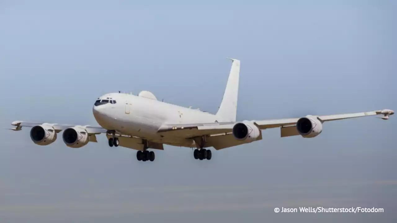 США перебросили в Европу самолет E-6B Mercury