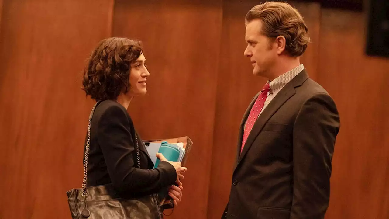 Lizzy Caplan and Joshua Jackson Reveal Their Take on ‘Fatal Attraction’