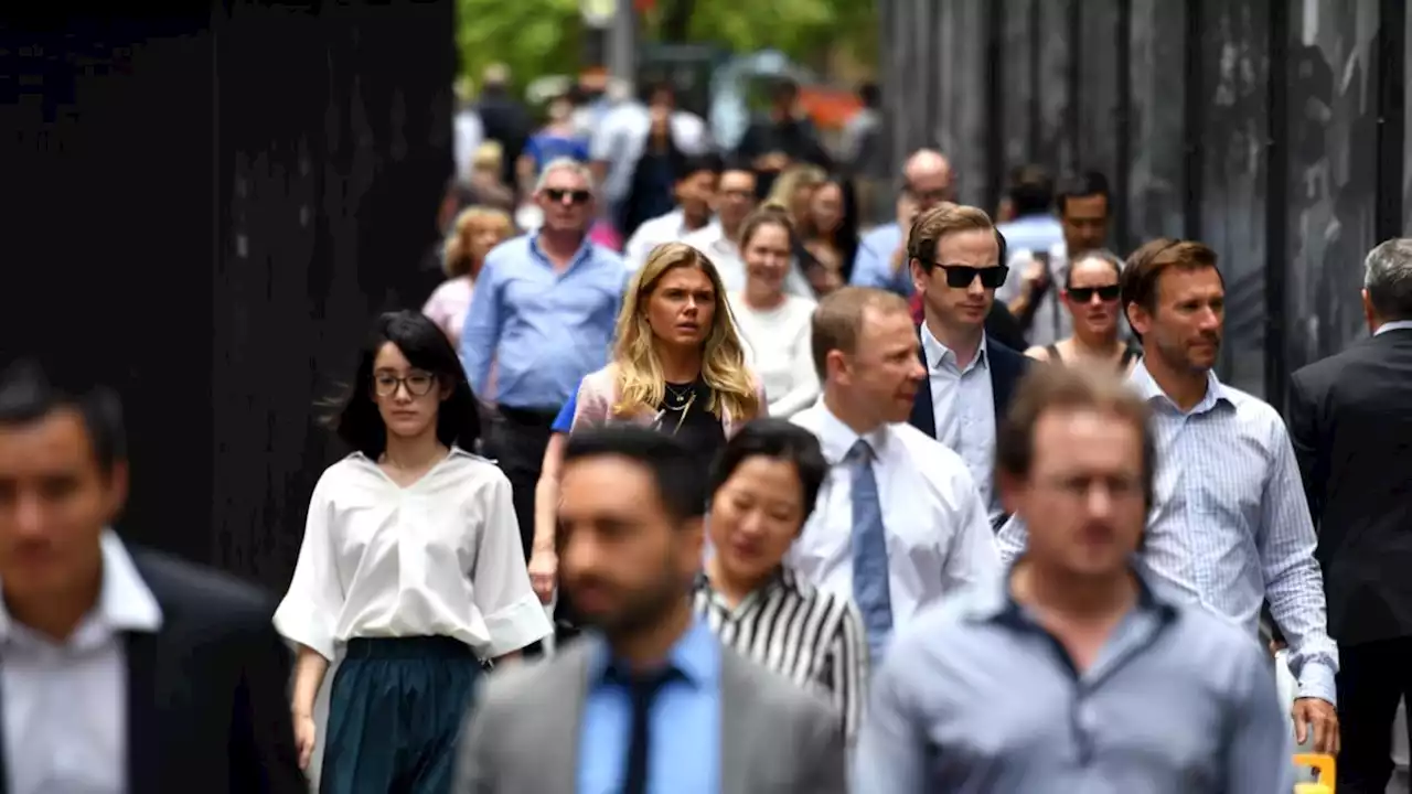 New national four-day work week trial a step closer for thousands more Australians