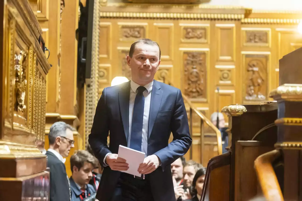 Réforme des retraites : le gouvernement déclenche l'article 44.3 au Sénat