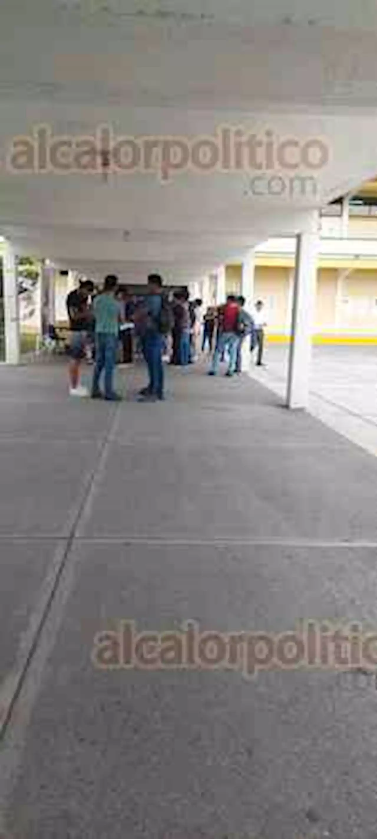 Tendedero en Tecnológico Orizaba destapa a presuntos docentes acosadores