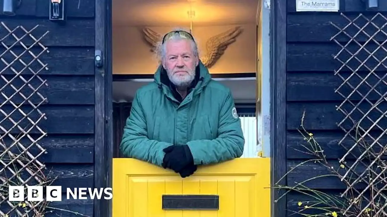 Hemsby: Cliff-top homes evacuated as collapse risk grows