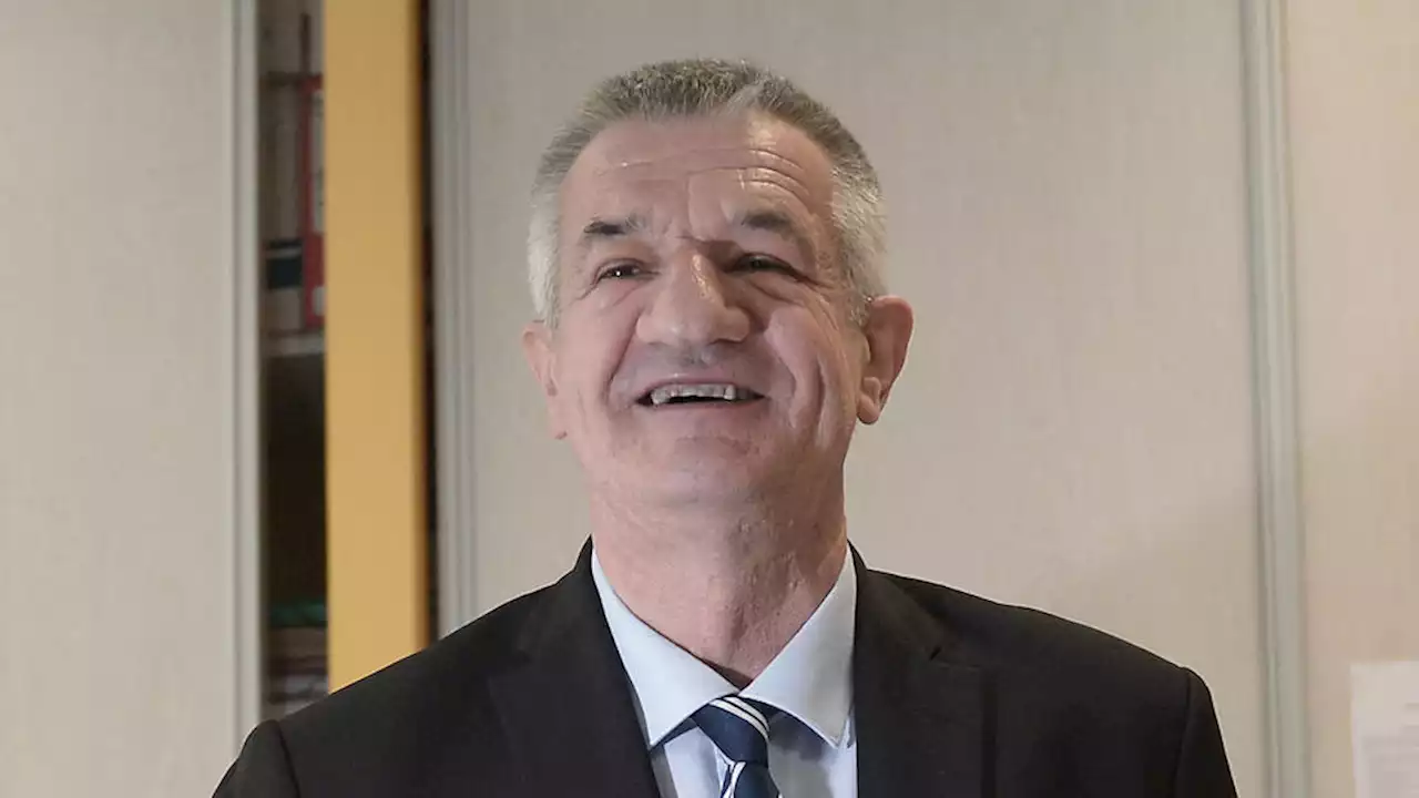 «Les traîtres» : Jean Lassalle ferait partie du casting de la saison 2 du jeu télévisé