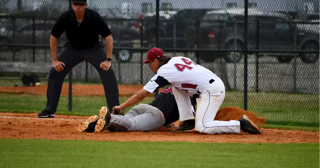 Wallace College Govs baseball sweeps Coastal South in doubleheader