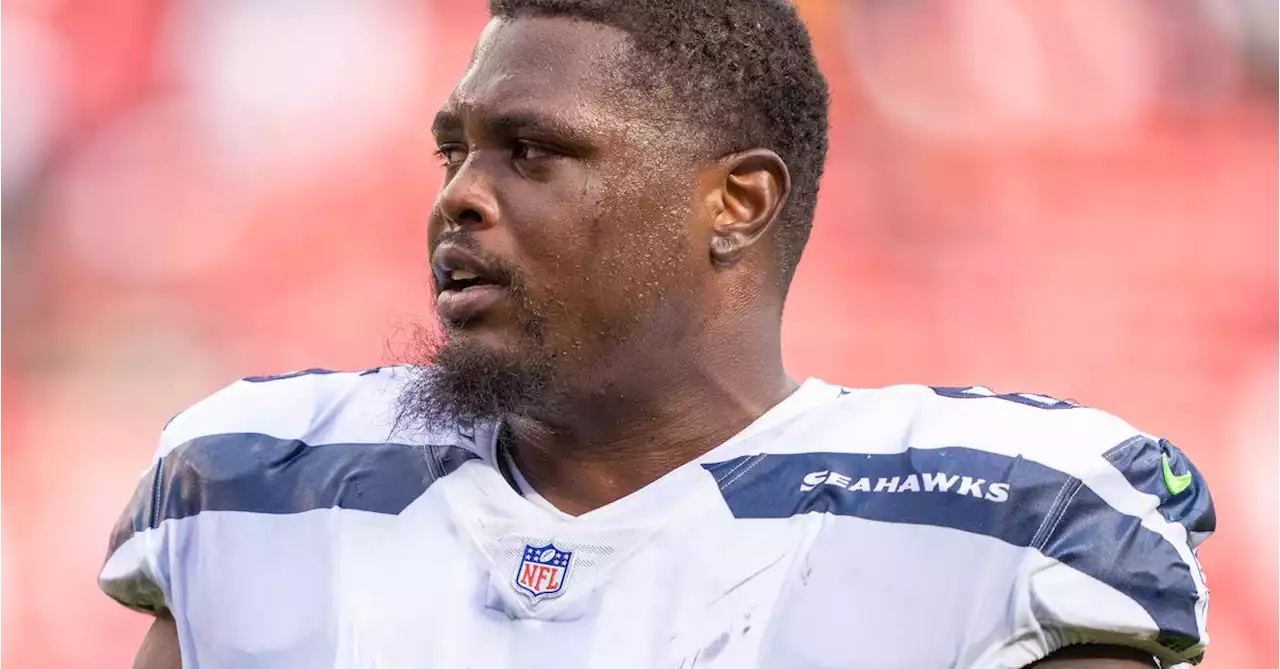 Seahawks release Gabe Jackson