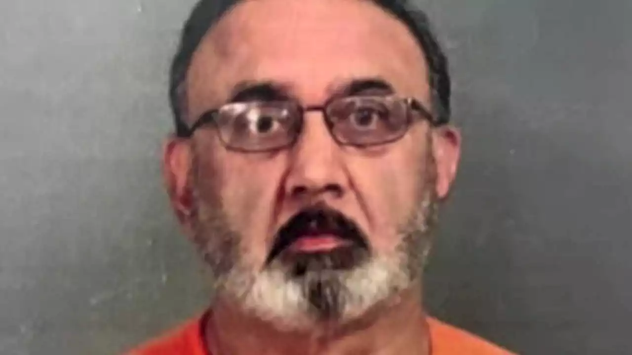 Michigan family doctor arrested after planning to pay 15-year-old $200 for sex, sheriff says