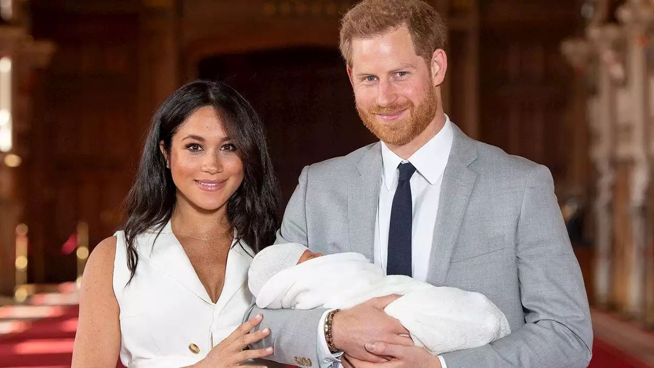 Harry, Meghan Markle surprised palace aides with ‘highly ironic’ decision to give kids royal titles: expert