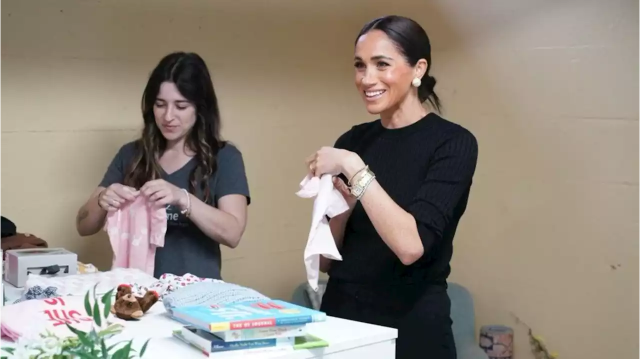 Neue Fotos von Meghan! Das hat sie am Weltfrauentag gemacht