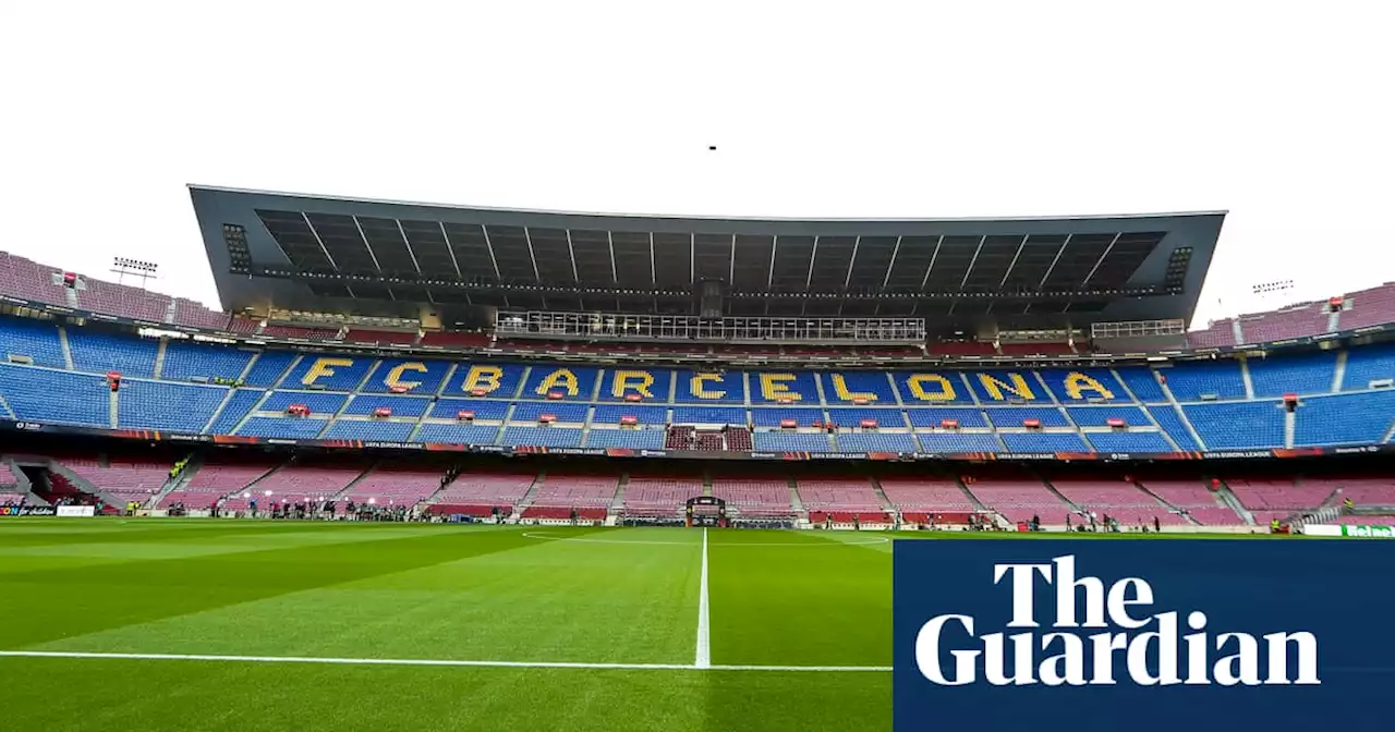 Prosecutors pursue case against Barcelona over alleged refereeing deal