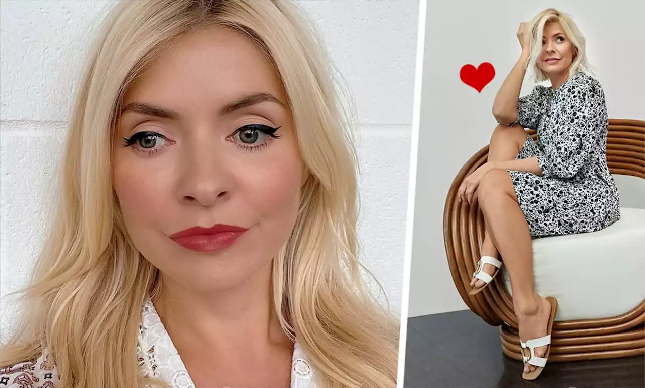 Holly Willoughby’s £35 sandals are so similar to the Hermès Oran slides