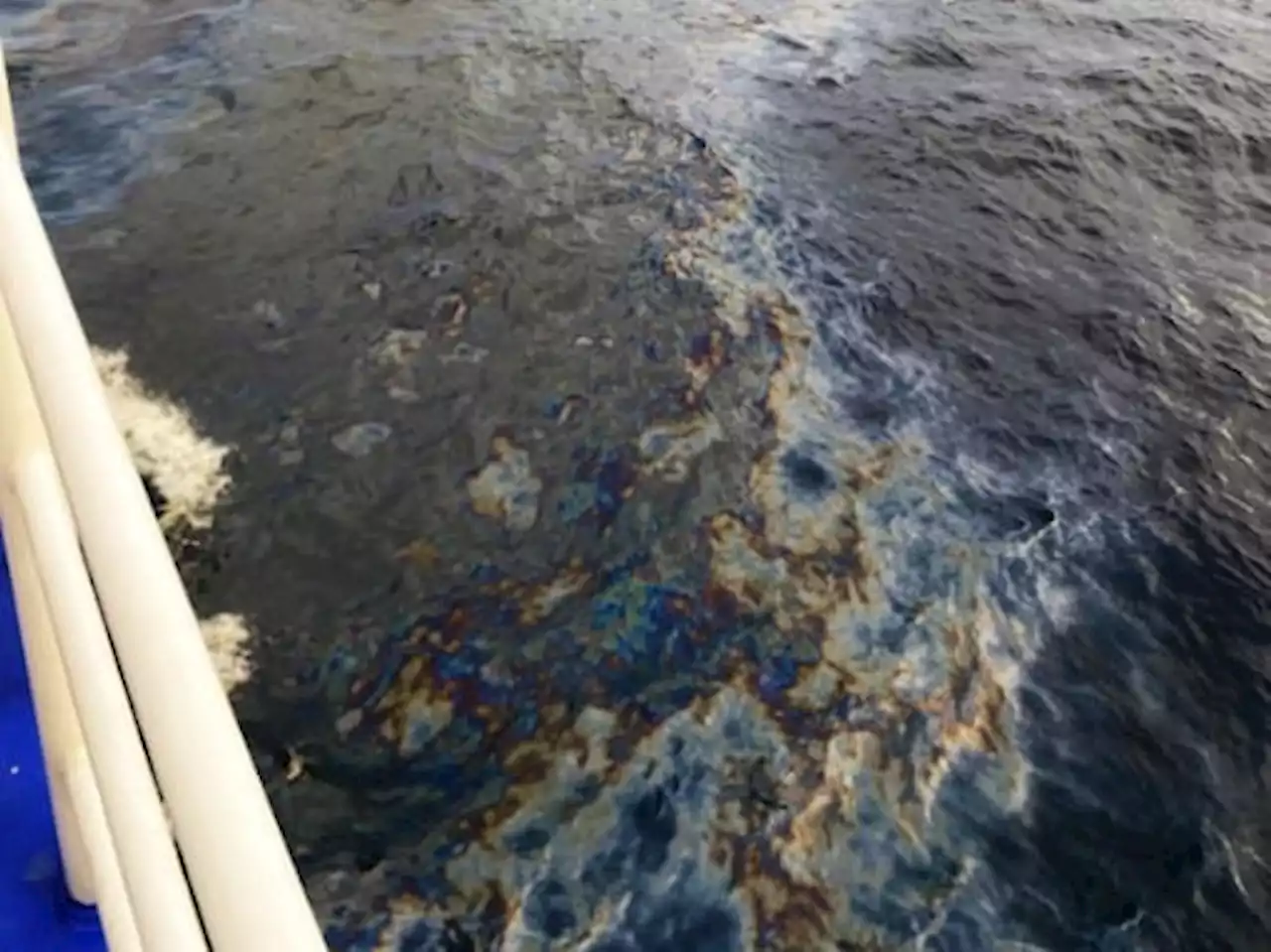 PCG says Pola local gov’t eyeing suit due to oil spill