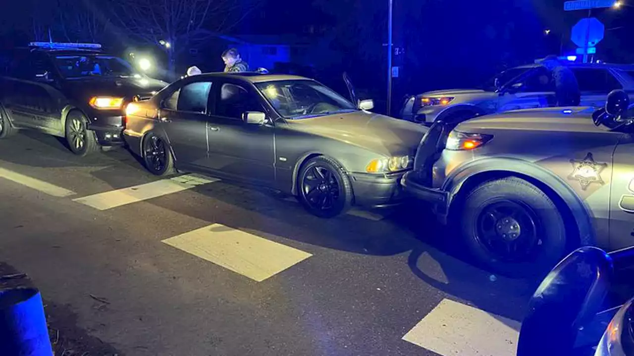 Snohomish deputies arrest man for DUI after finding him slumped over wheel in intersection