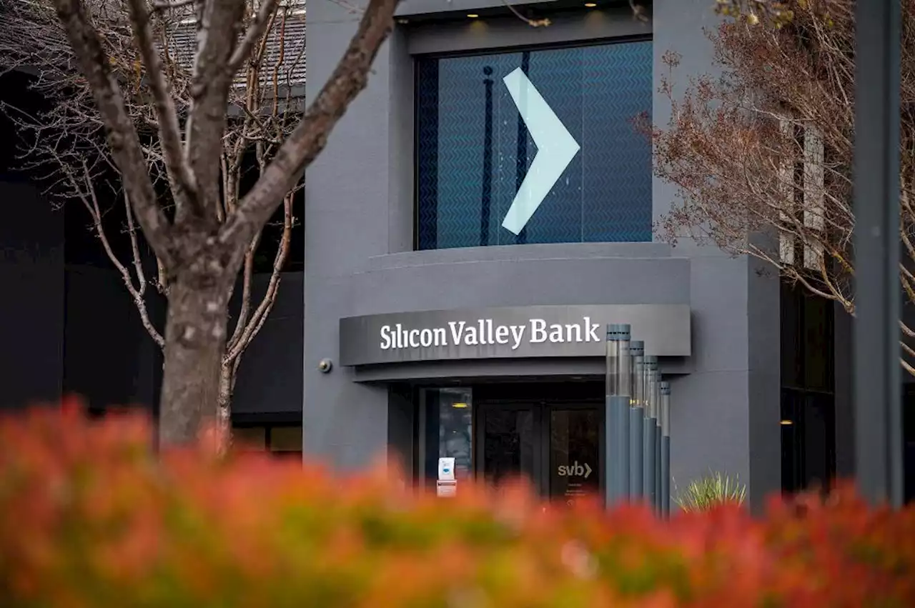 Silicon Valley Bank collapses in biggest failure since 2008