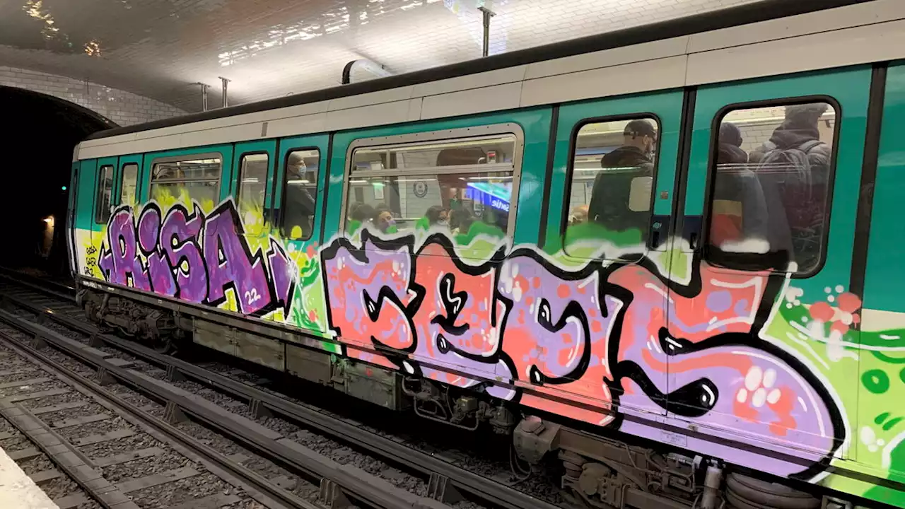 Paris : quatre graffeurs interpellés après avoir tagué une rame de la ligne 8