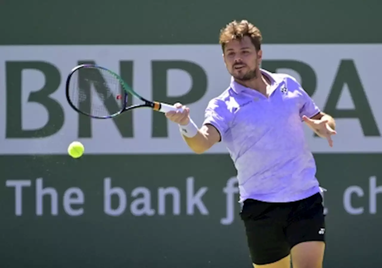 Fit-again Wawrinka hopes to fight on after return to top 100