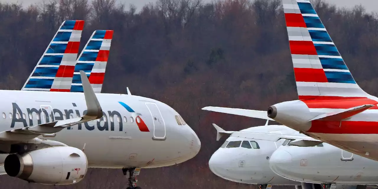 American Airlines CEO promises raises for pilots, matching Delta's contract