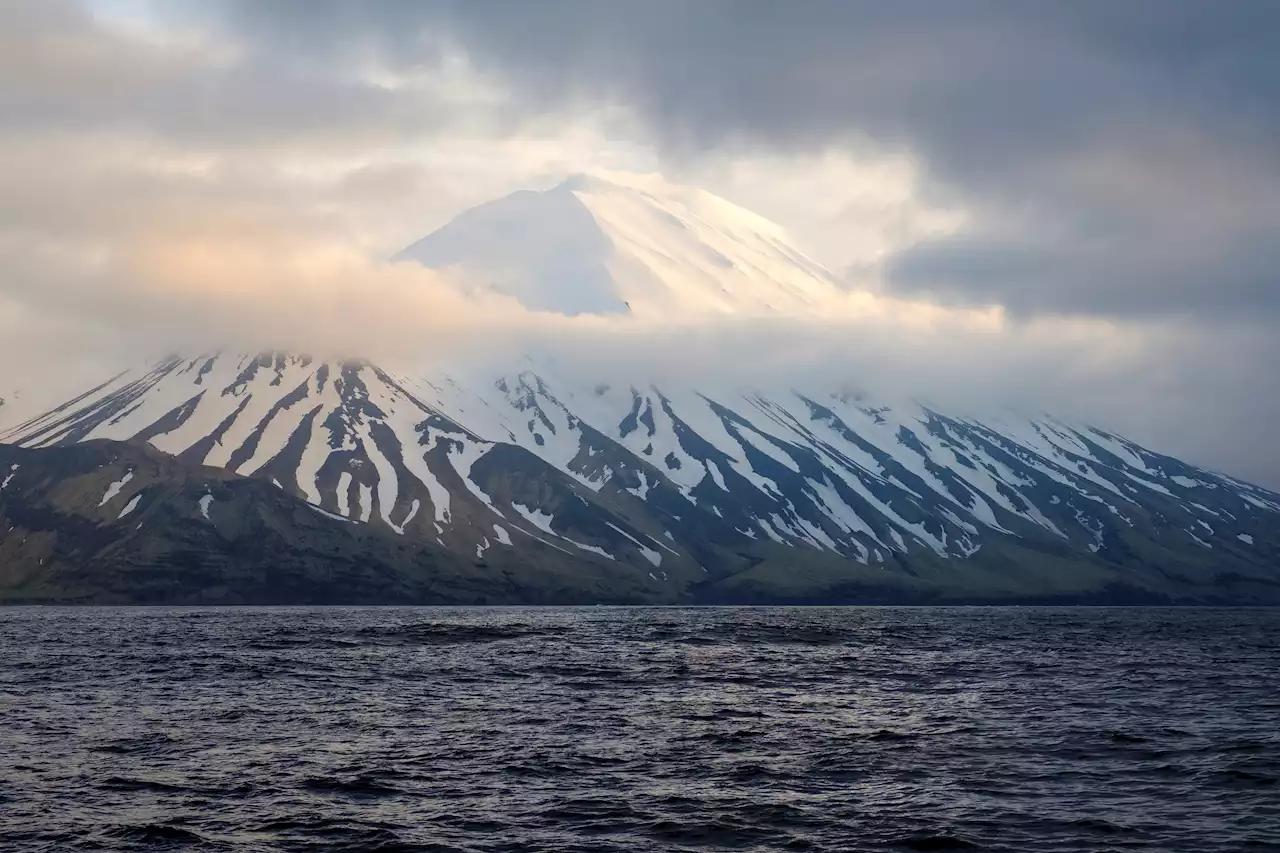 Alaska Volcano Eruption Possible After Vigorous Earthquakes, Officials Warn