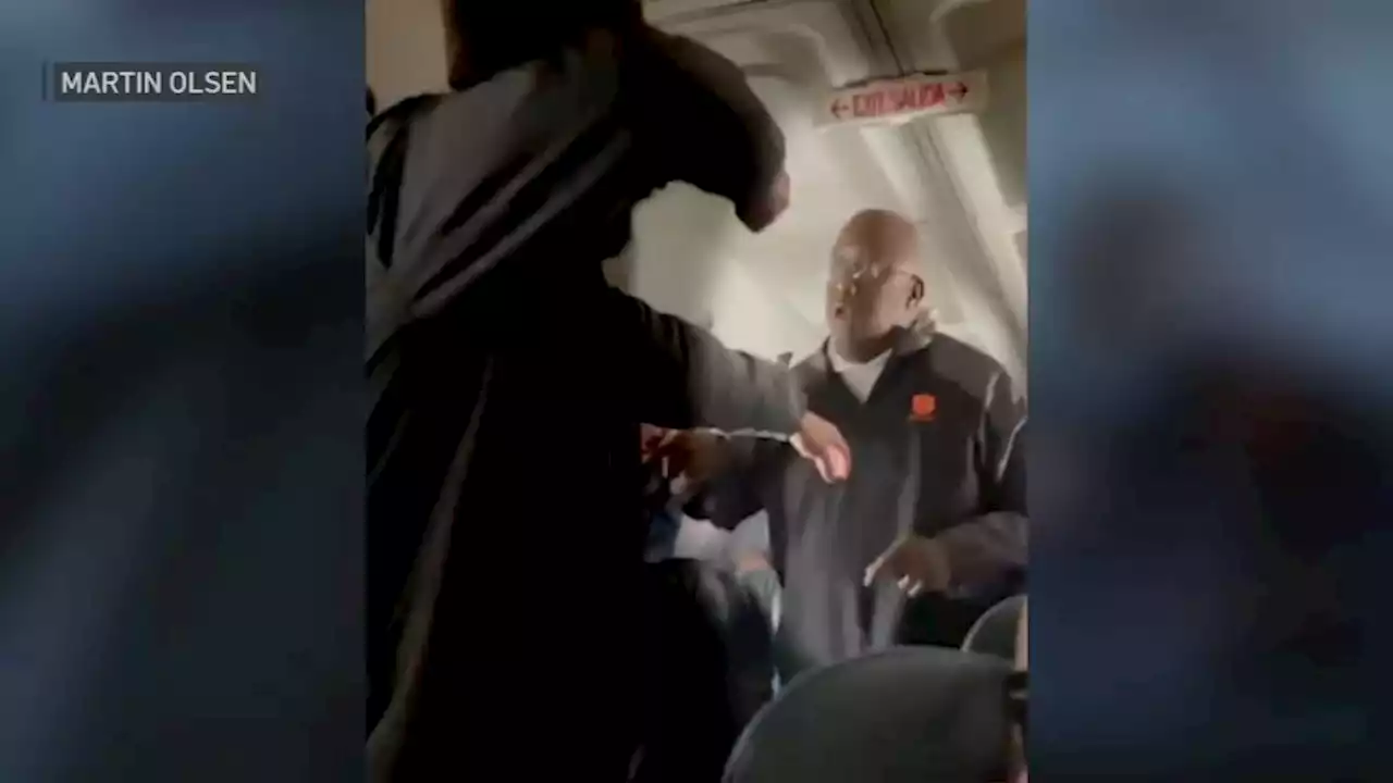 Former Boston Bouncer Who Confronted Man Making Threats on Flight to Boston Speaks Out