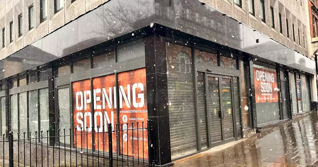 Former Sainsbury's to become bar with grab-and-go pizza