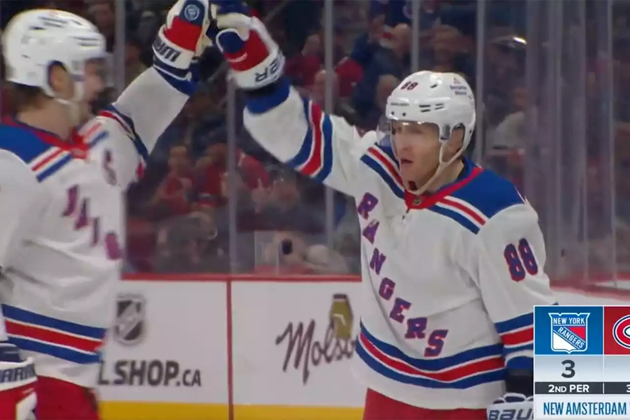 Patrick Kane nets his first Rangers goal against Canadiens