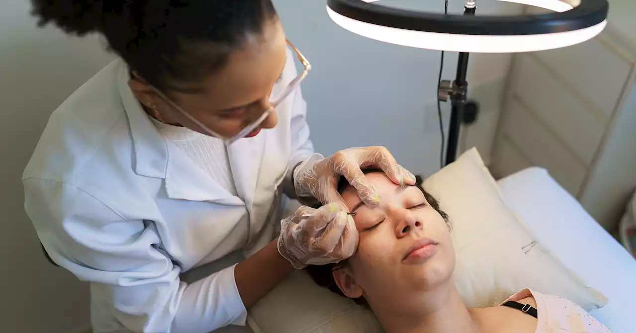 More Latinas Are Becoming Estheticians — Here’s Why