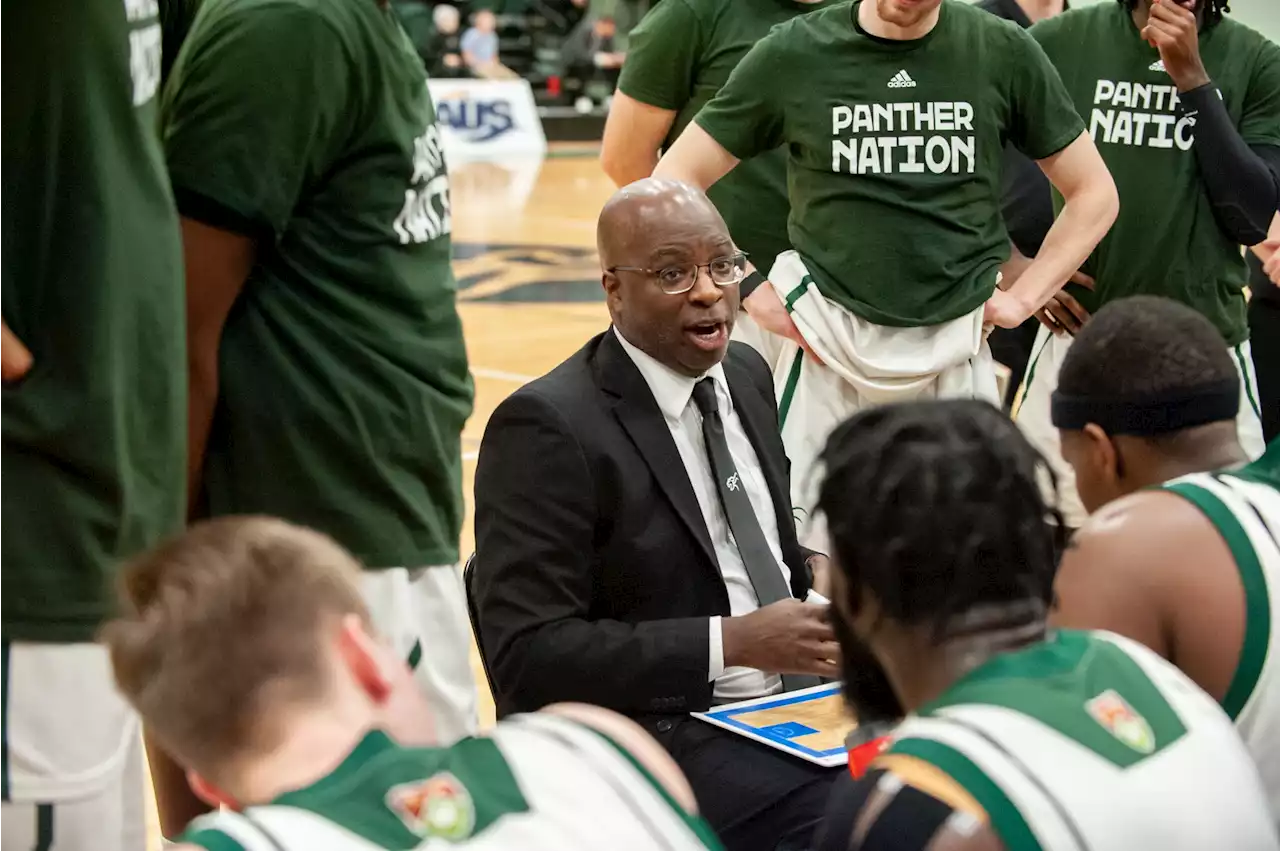 Darrell Glenn’s approach to coaching at UPEI extends far beyond basketball | SaltWire