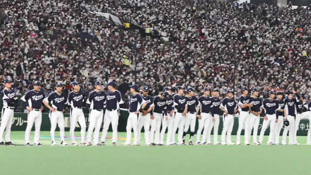 또 마운드 붕괴…대한민국, 일본에 4-13 참패