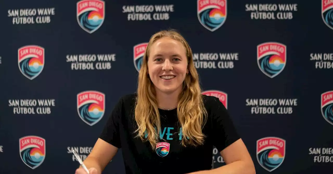 Wave sign first-round pick Sierra Enge to rookie contract