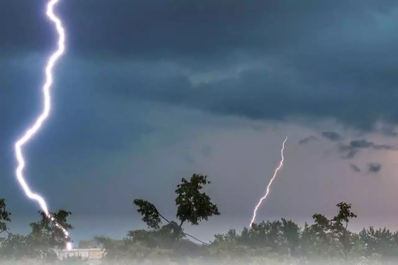 อุตุฯ เตือน ฉ.2 ทั่วไทย-กทม. มีพายุฤดูร้อน ระวังฝนฟ้าคะนอง ลมกระโชกแรง