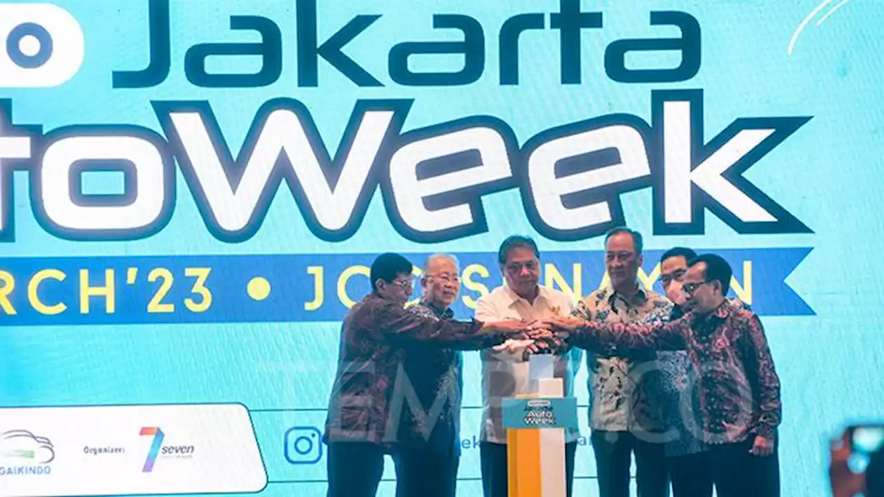 Airlangga Hartarto Membuka Gaikindo Jakarta Auto Week 2023