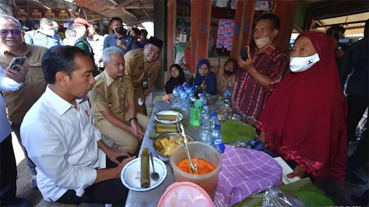 Jokowi Protes Pembagian Sertifikat Tanah di Lokasi Becek, Ganjar: Yang Pilih Rakyat