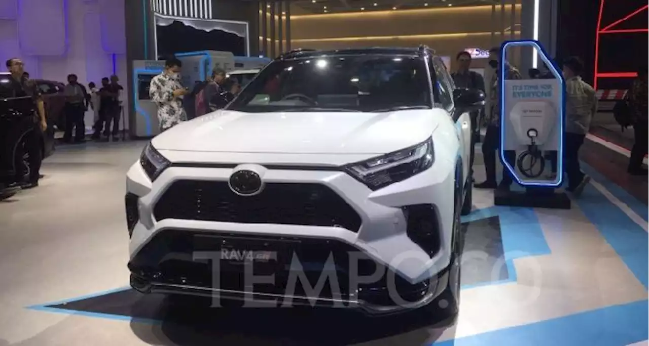 Toyota RAV4 GR Sport Plug-In Hybrid EV Hadir di GJAW 2023, Berapa Harganya?