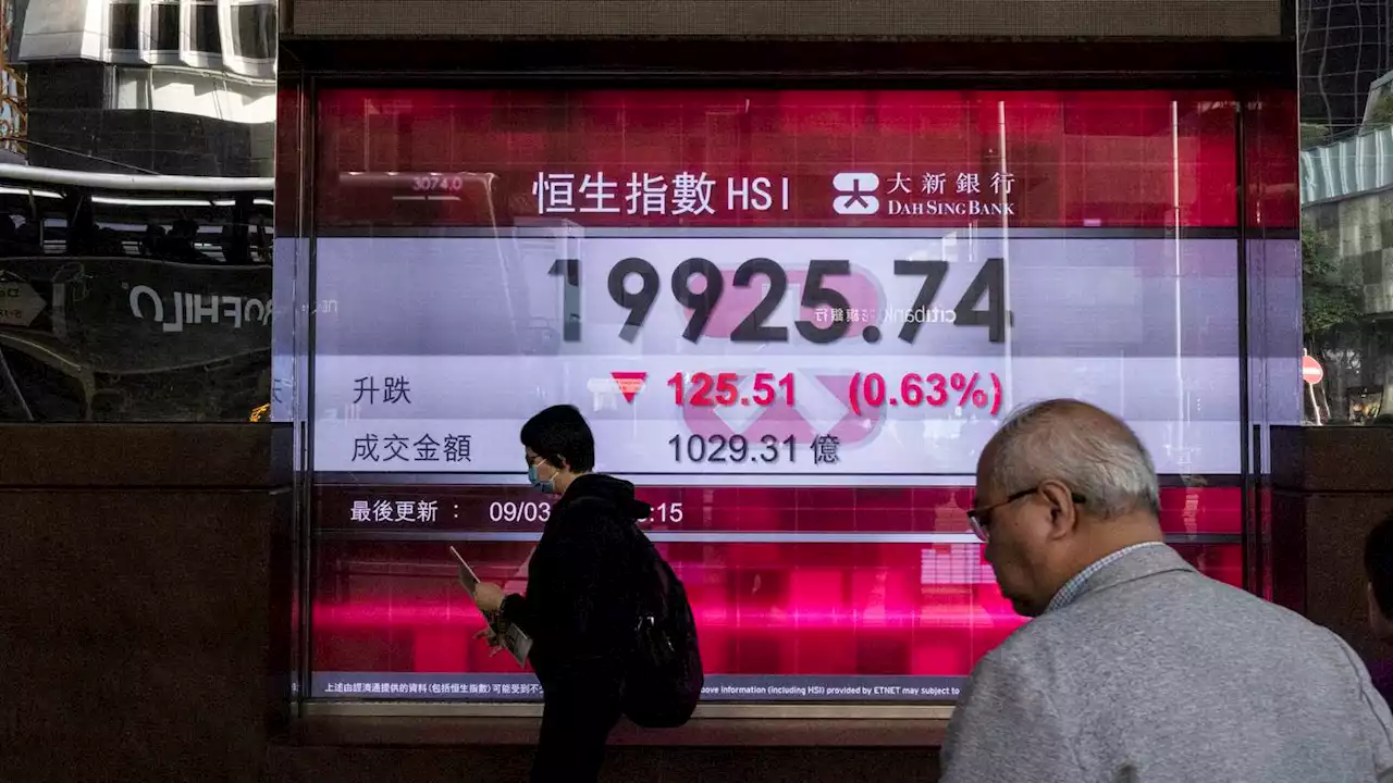 Asian stocks follow Wall St lower ahead of US jobs update