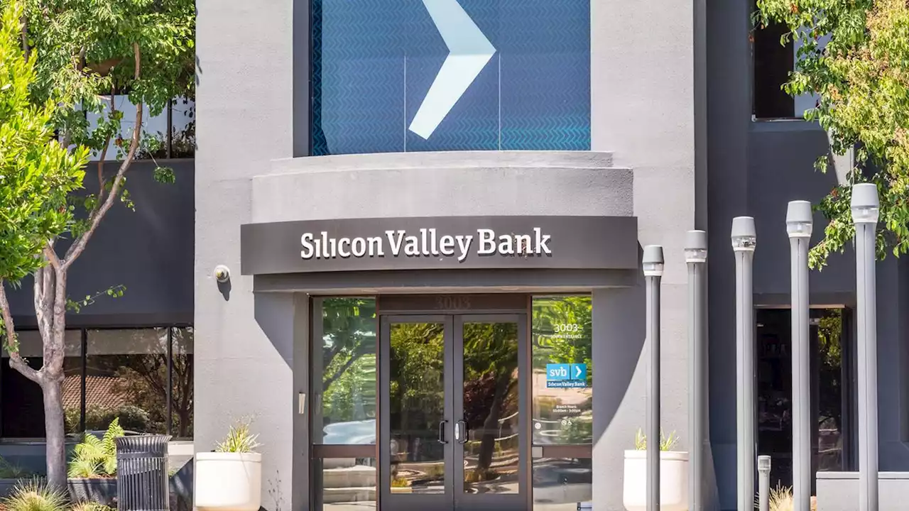 Silicon Valley Bank shut down; FDIC creates new bank to protect insured depositors