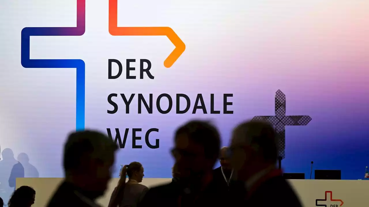 Synodalversammlung: Segensfeiern für Homosexuelle erlaubt