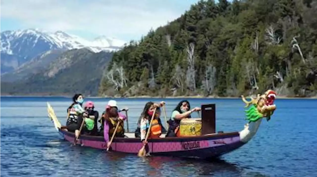 Tensiones y anhelos en un grupo de mujeres que entrenan para sanar en 'Domadoras de dragones'