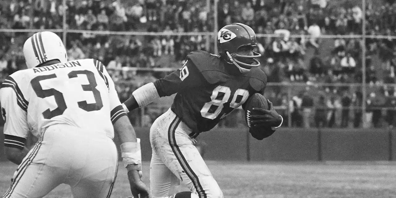 Longtime Chiefs wide receiver Otis Taylor dies at age 80