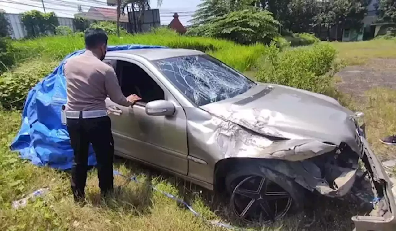 Remaja Bawa Mercy Tabrak Warga di Pantura Cirebon, 2 Orang Tewas