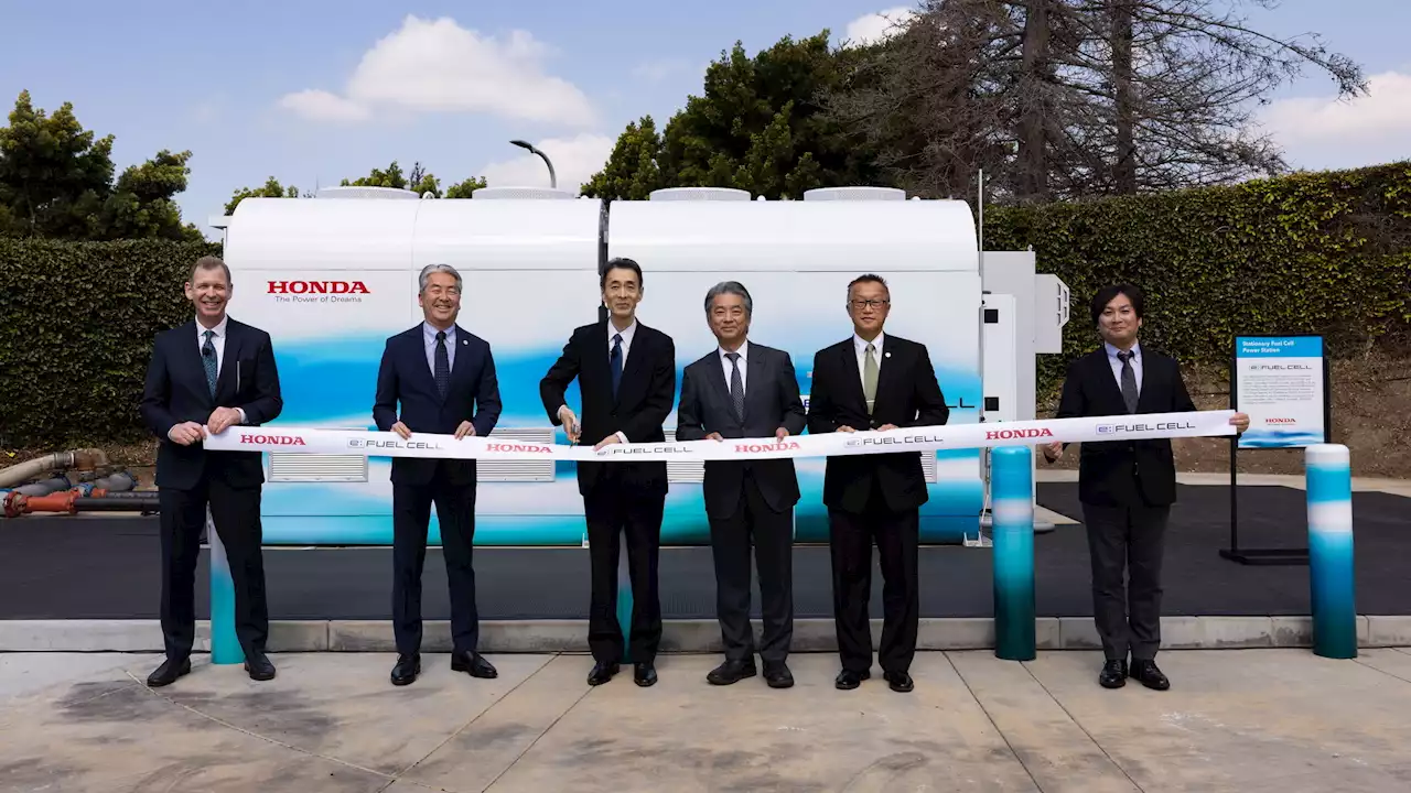 Honda Recycles Claritys Into Hydrogen Generator For Its U.S. Data Center | Carscoops