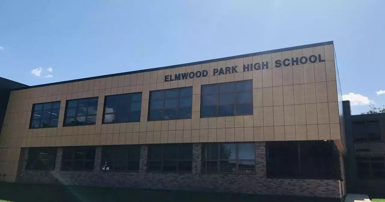 Superintendent of Elmwood Park District 401 moves high school classes online following report of ‘potential threat’ and days after police say boy had gun at school