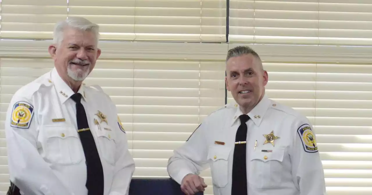 Palos Heights police chief since 2003 hands reins to friend of 35 years