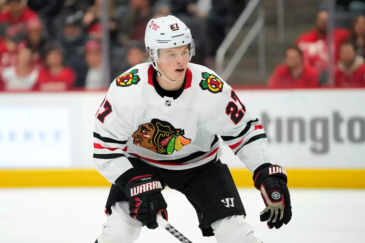 Reichel gets extended look as Blackhawks' season winds down