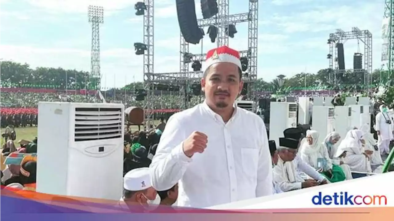 Putra Khofifah Resmi Nonaktif dari Demokrat