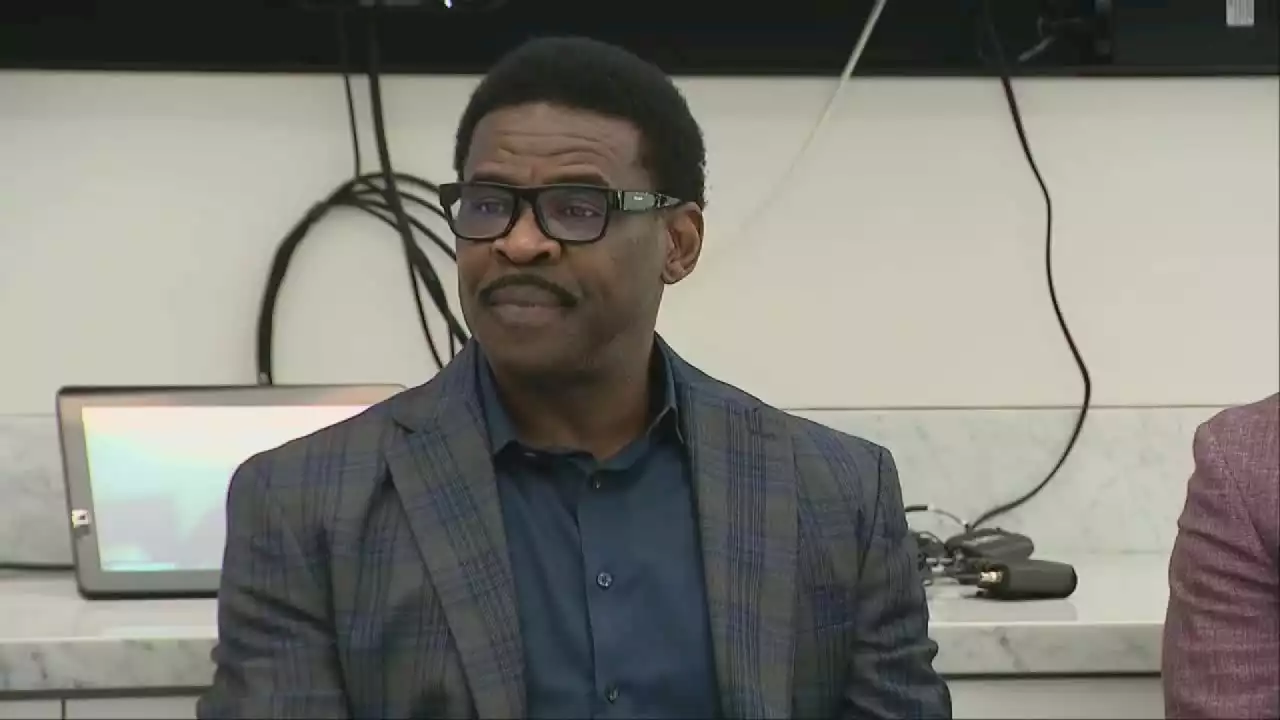 Marriott claims Michael Irvin made vulgar, racially charged sexual advance towards employee