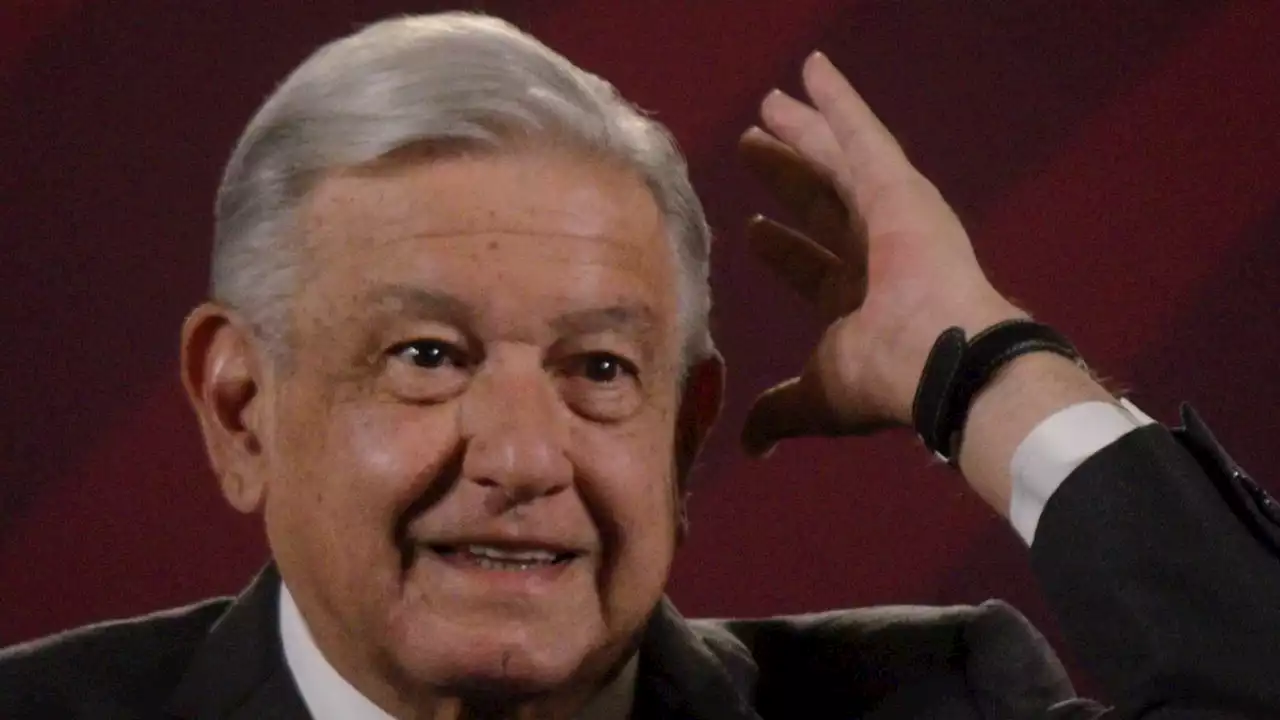 AMLO llama 'mequetrefes' a los Republicanos de EU y advierte: 'A México se le respeta'