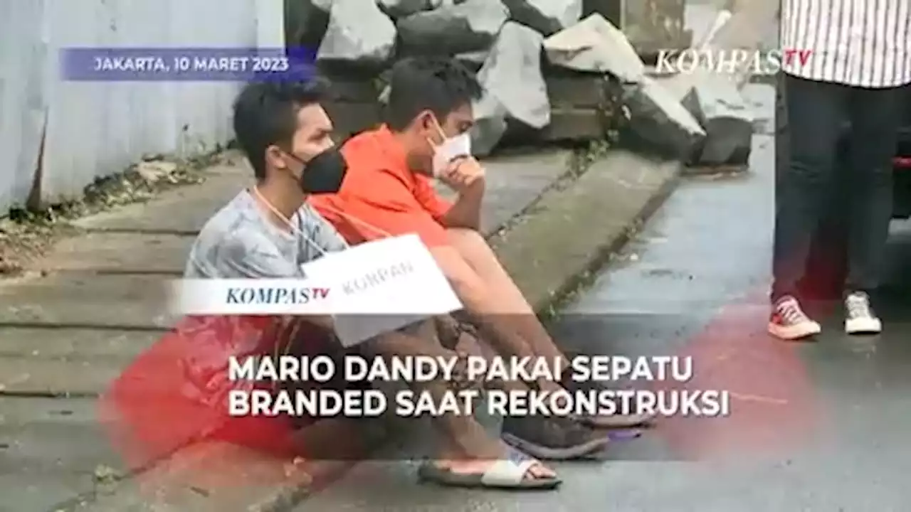 Mario Dandy Pakai Sepatu Branded Saat Rekonstruksi Penganiayaan David